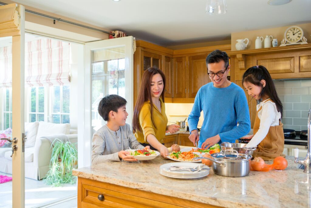 Thịt đà điểu đang trở thành xu hướng mới cho các gia đình trẻ ở thành phố nhờ hương vị độc đáo, ít chất béo, dễ chế biến và tiết kiệm thời gian. Bạn muốn làm mới bữa ăn gia đình mà vẫn đảm bảo dinh dưỡng? 